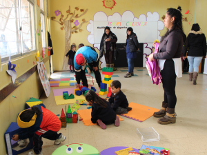 Chile Crece Contigo: programa habilita espacio para promover el vínculo de niños y adultos