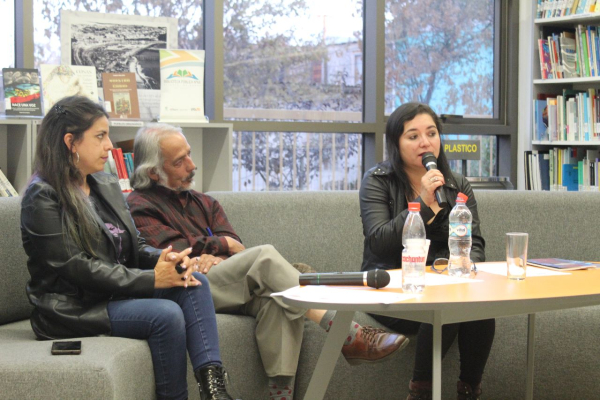 Mes del libro: Presentan Taller de “PoesíaEscrituras desde la Mar” en Biblioteca Vicente Huidobro