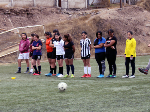 Se la juegan: jóvenes de San Antonio se preparan para integrar el equipo femenino sub-15 de San Antonio