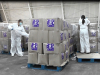 Funcionarios municipales están trabajando largas jornadas para agilizar la entrega de las cajas de alimentos