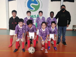 “Los Rojitos” alzaron la copa en el campeonato de baby fútbol “Vacaciones en CoMUNIdad”