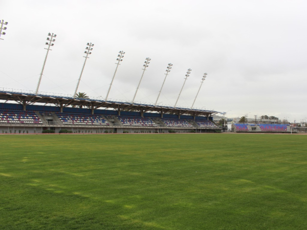 Directora Regional de Arquitectura del MOP se reúne con el municipio para avanzar en la recepción final del estadio