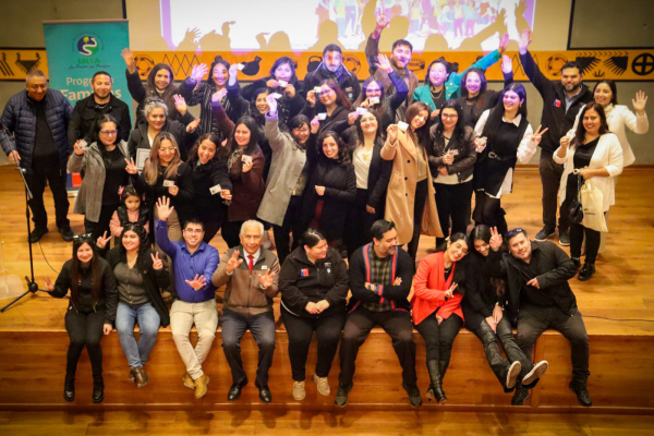 19 mujeres de San Antonio culminan capacitaci&oacute;n y obtienen su licencia de conducir clase B