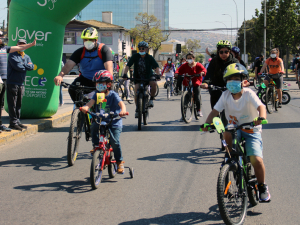 Municipalidad de San Antonio realiza Cicletada por la Niñez