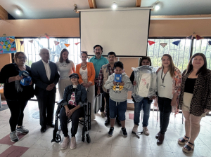 Usuarios del programa Desarrollo Inclusivo reciben ayudas t&eacute;cnicas