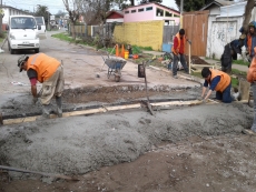 Hasta  Lunes 01  o  Martes 02. Por solución a un antiguo problema cierran paso en Calle Walker Martínez 