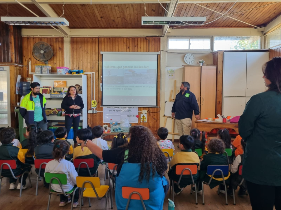 Escuela Pre Básica Peter Pan obtiene el Primer Lugar en concurso Soprole Sonrisa Circular 2025