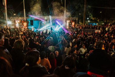 “La plaza de los 80” una vez más fue todo un éxito en Llolleo