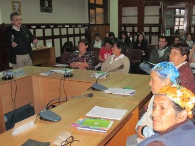 Capacitan a dirigentes en uso eficiente de la Eneg&iacute;a