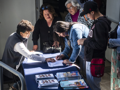 Mujeres del mar de la comuna se informan sobre nuevas leyes de equidad de g&eacute;nero que las protegen y empoderan