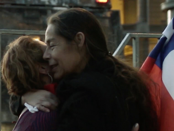 Documental &ldquo;Los ojos del estallido&rdquo; se exhibe en el Centro Cultural