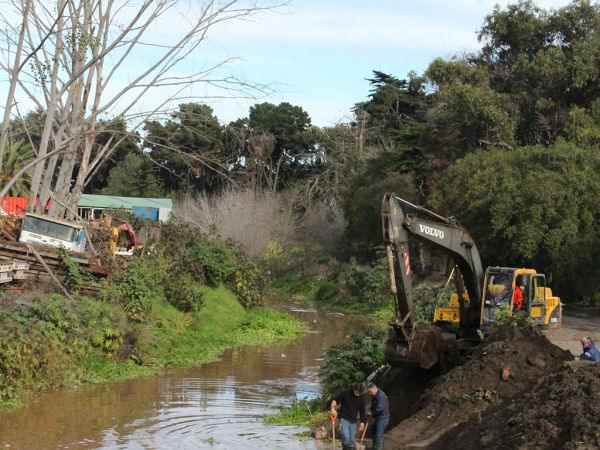 Le ensancharon cauce al estero "San Pedro"